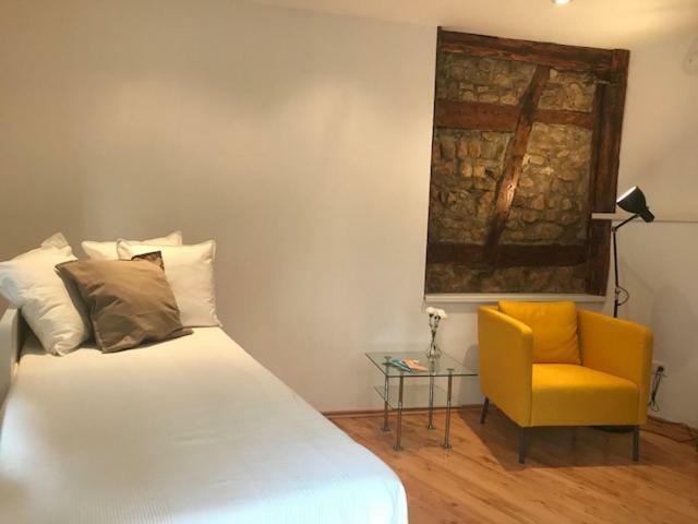 Buedinger Hof Appartement Weinheim Buitenkant foto