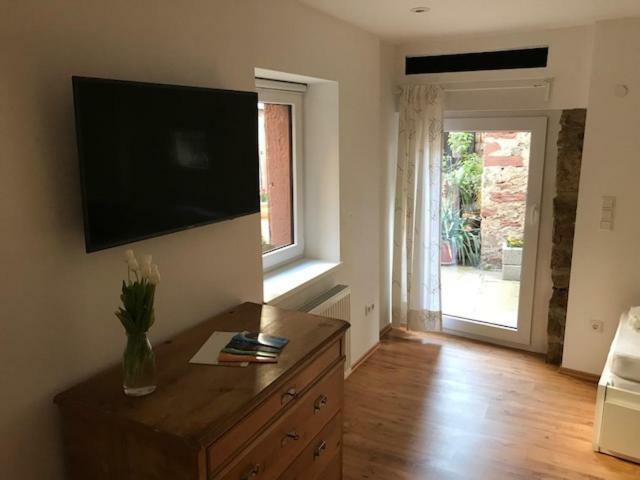Buedinger Hof Appartement Weinheim Buitenkant foto