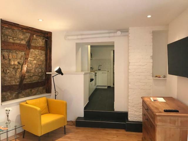 Buedinger Hof Appartement Weinheim Buitenkant foto