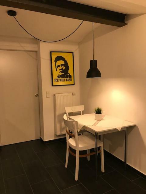 Buedinger Hof Appartement Weinheim Buitenkant foto